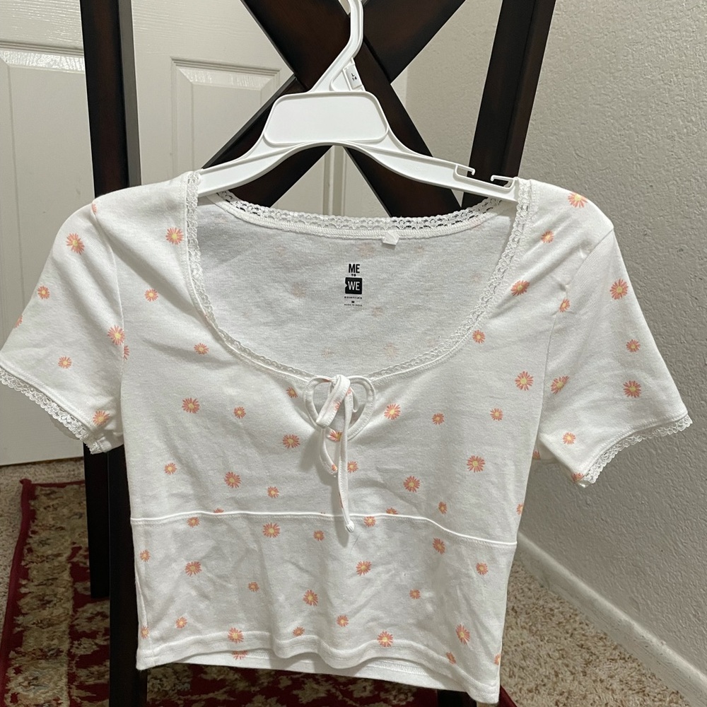 White Floral Crop Top